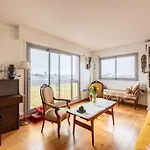 Diderot - Bel Appartement Avec Vue Panoramique Sur Paris