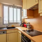 Diderot - Bel Appartement Avec Vue Panoramique Sur Paris